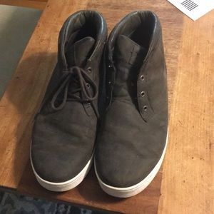 Dark green Mozo kitchen shoes